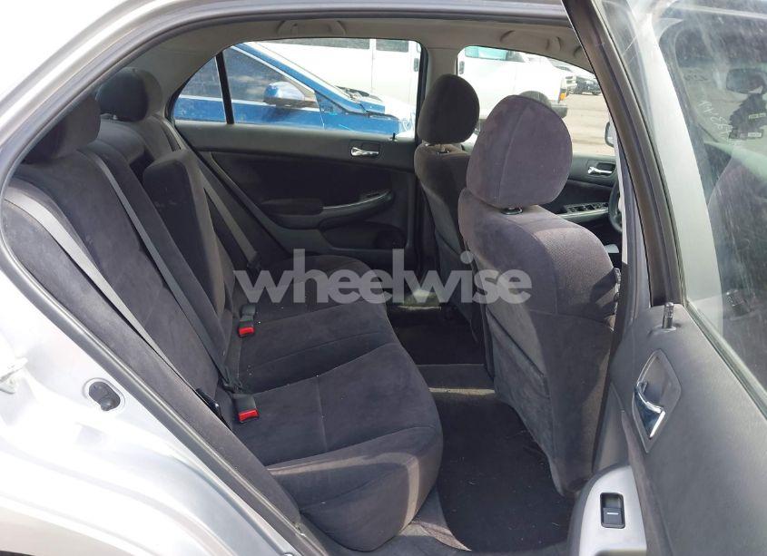 Photo 8 of 2003 Honda Accord 2.4 EX (VIN JHMCM56643C052341)