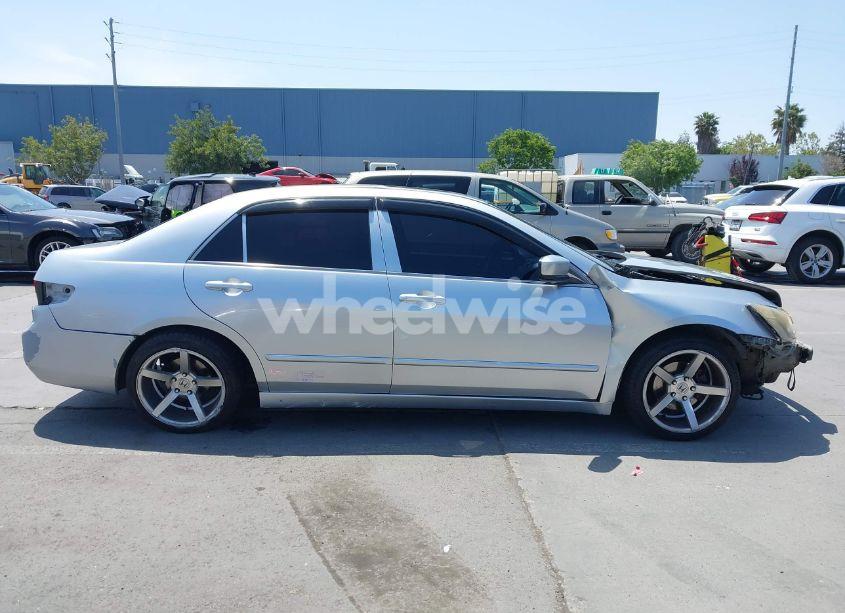 Photo 13 of 2003 Honda Accord 2.4 EX (VIN JHMCM56643C053327)