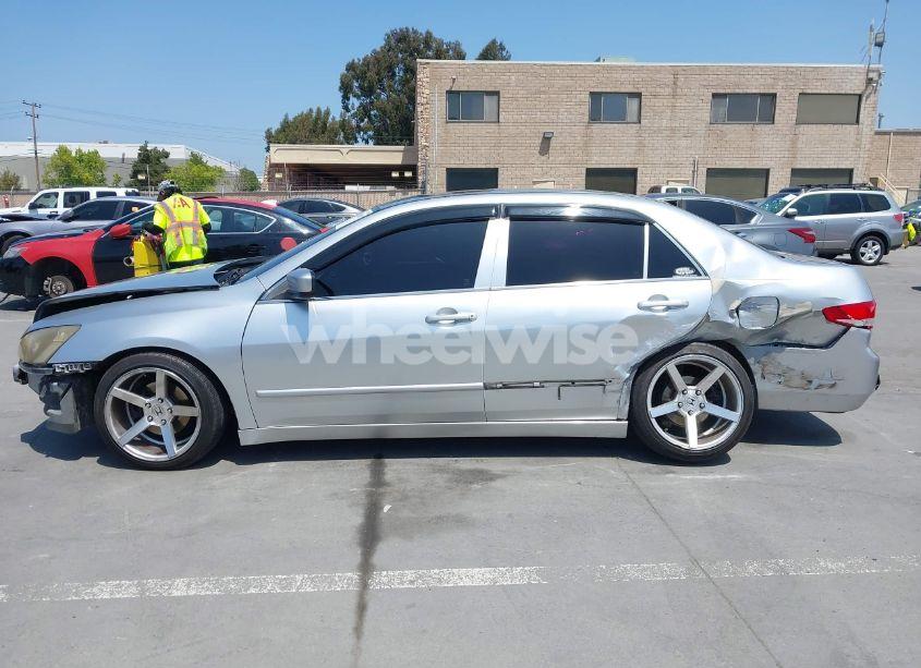Photo 14 of 2003 Honda Accord 2.4 EX (VIN JHMCM56643C053327)