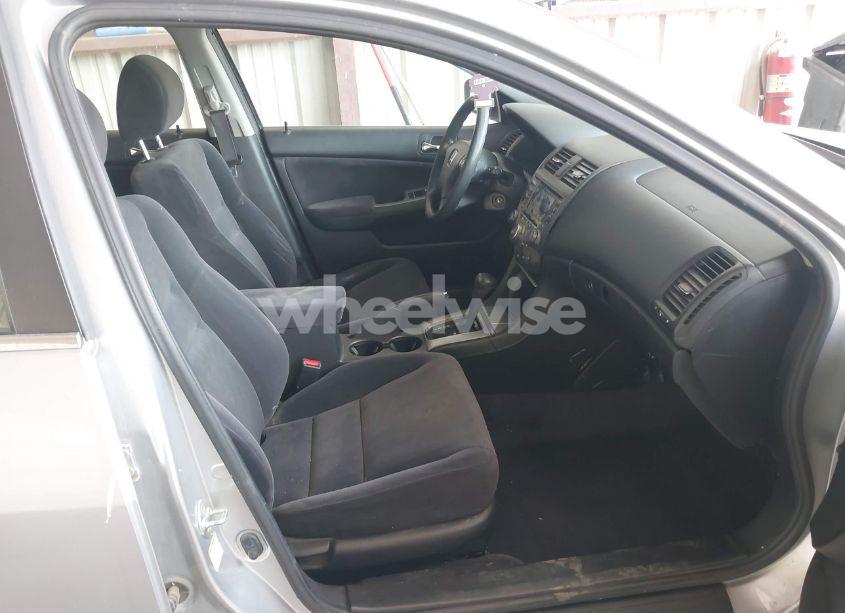 Photo 5 of 2003 Honda Accord 2.4 EX (VIN JHMCM56663C036433)