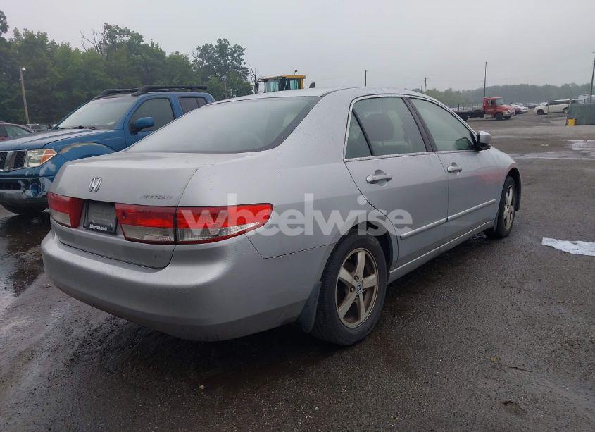 Photo 4 of 2003 Honda Accord 2.4 EX (VIN JHMCM56663C046072)