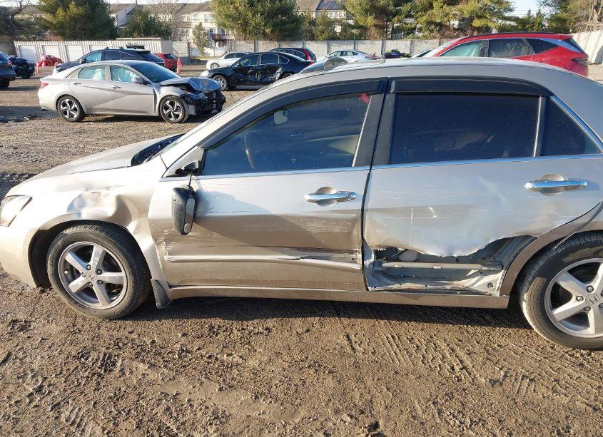 Photo 6 of 2003 Honda Accord 2.4 EX (VIN JHMCM56663C064443)