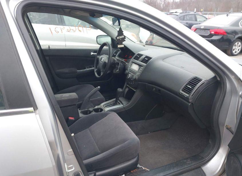 Photo 5 of 2003 Honda Accord 2.4 EX (VIN JHMCM56683C045487)