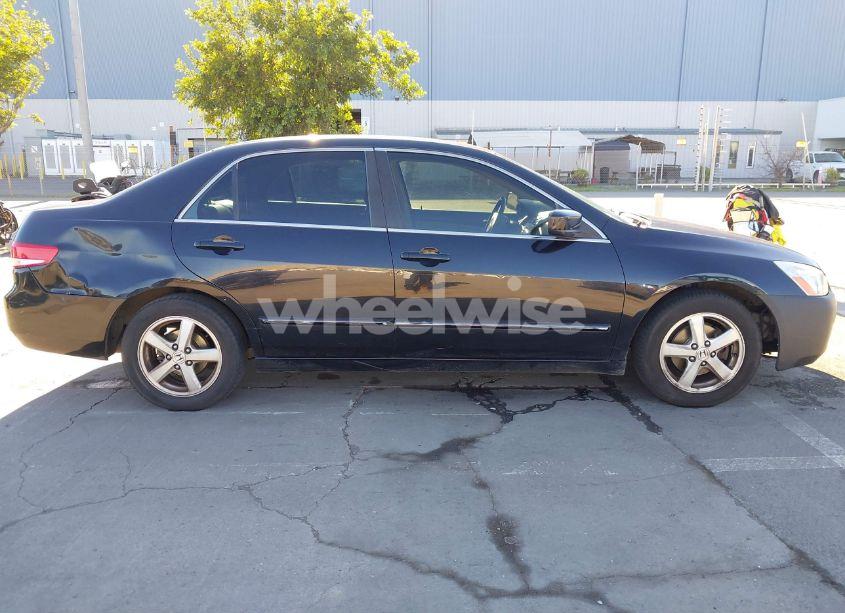 Photo 13 of 2003 Honda Accord 2.4 EX (VIN JHMCM56683C073628)
