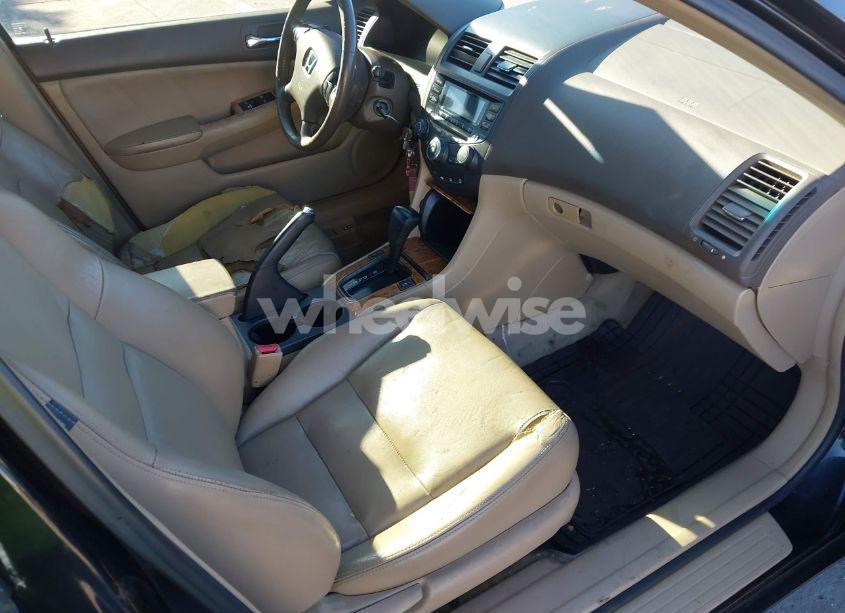 Photo 5 of 2003 Honda Accord 2.4 EX (VIN JHMCM56683C073628)