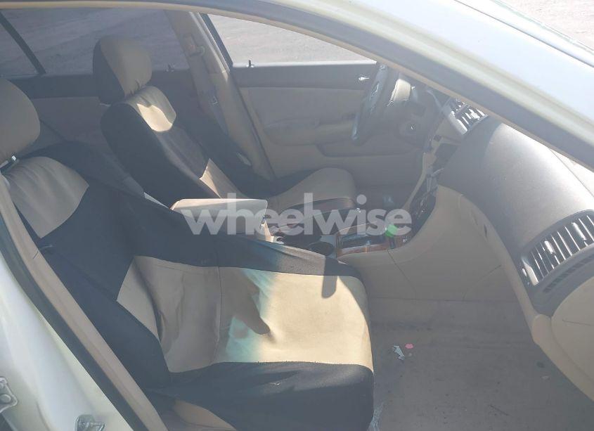 Photo 5 of 2004 Honda Accord 2.4 EX (VIN JHMCM56684C002088)