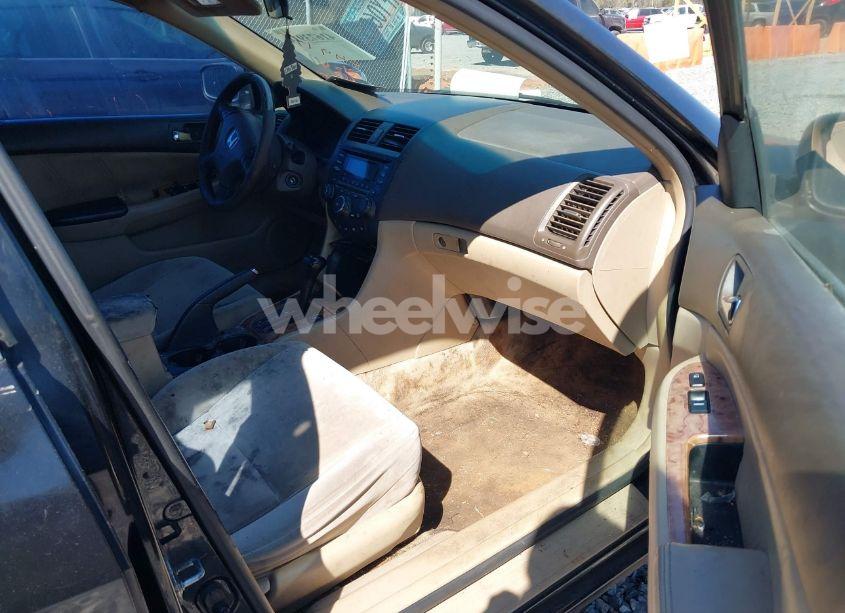 Photo 5 of 2003 Honda Accord 2.4 EX (VIN JHMCM56693C049175)