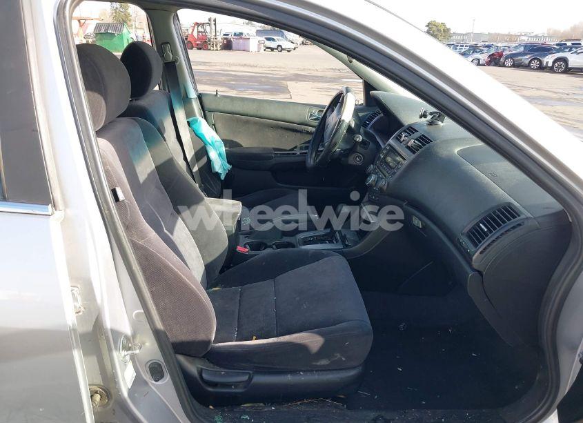 Photo 5 of 2003 Honda Accord 2.4 EX (VIN JHMCM56693C085030)