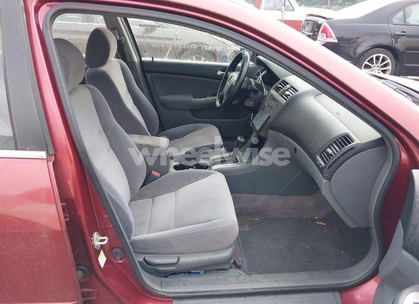 Photo 5 of 2004 Honda Accord 2.4 EX (VIN JHMCM56694C030949)