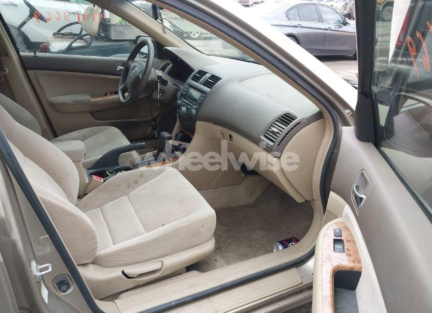 Photo 5 of 2004 Honda Accord 2.4 EX (VIN JHMCM566X4C022679)