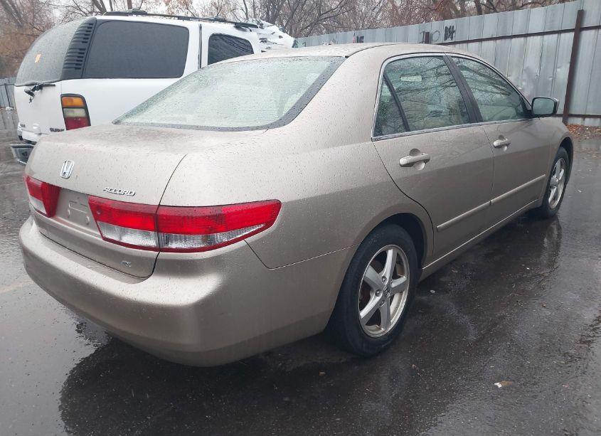 Photo 4 of 2004 Honda Accord 2.4 EX (VIN JHMCM56724C005349)