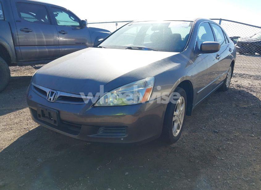 Photo 2 of 2006 Honda Accord 2.4 EX (VIN JHMCM56726C009128)