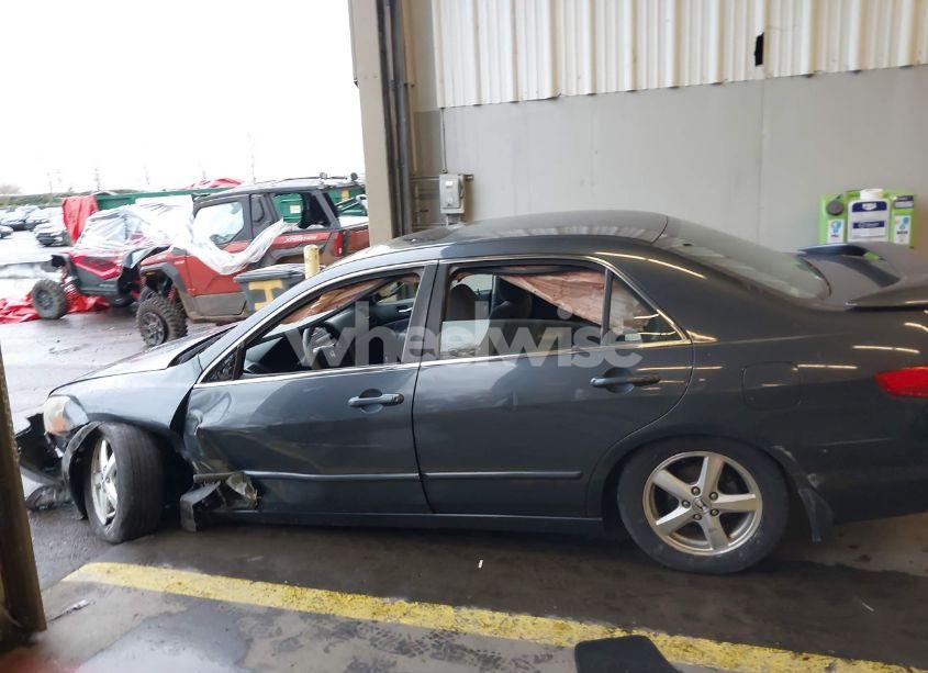 Photo 14 of 2005 Honda Accord EX (VIN JHMCM56755C007601)