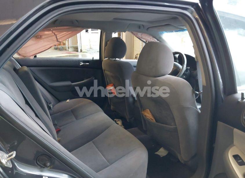 Photo 8 of 2005 Honda Accord EX (VIN JHMCM56755C007601)