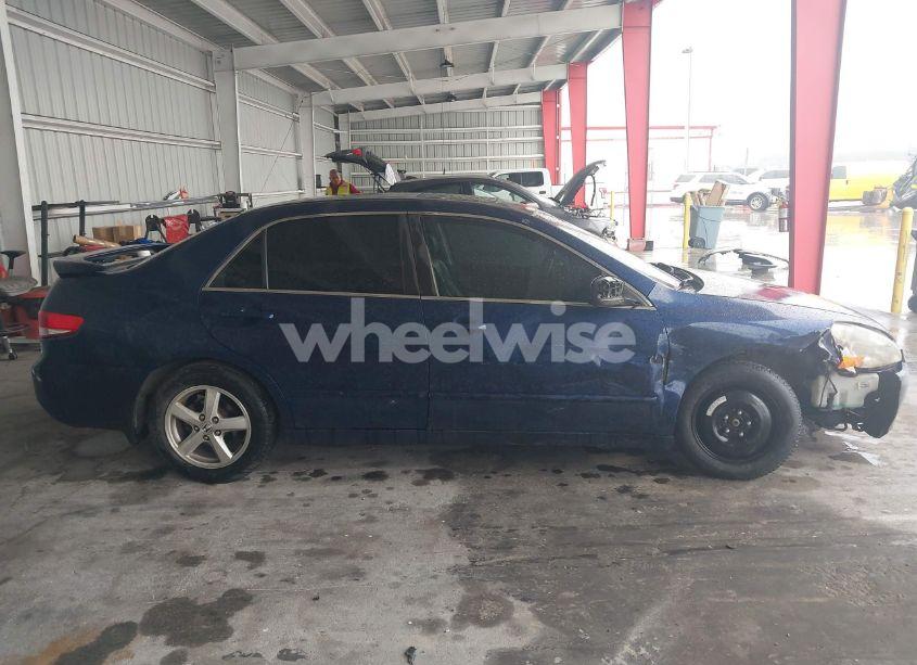 Photo 14 of 2003 Honda Accord 2.4 EX (VIN JHMCM56763C049837)