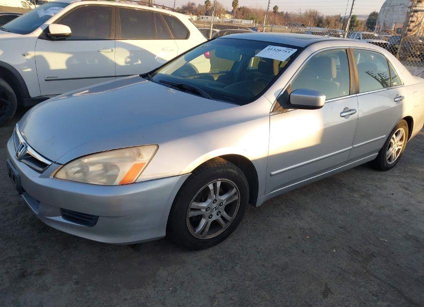 Photo 2 of 2006 Honda Accord 2.4 EX (VIN JHMCM56796C007022)