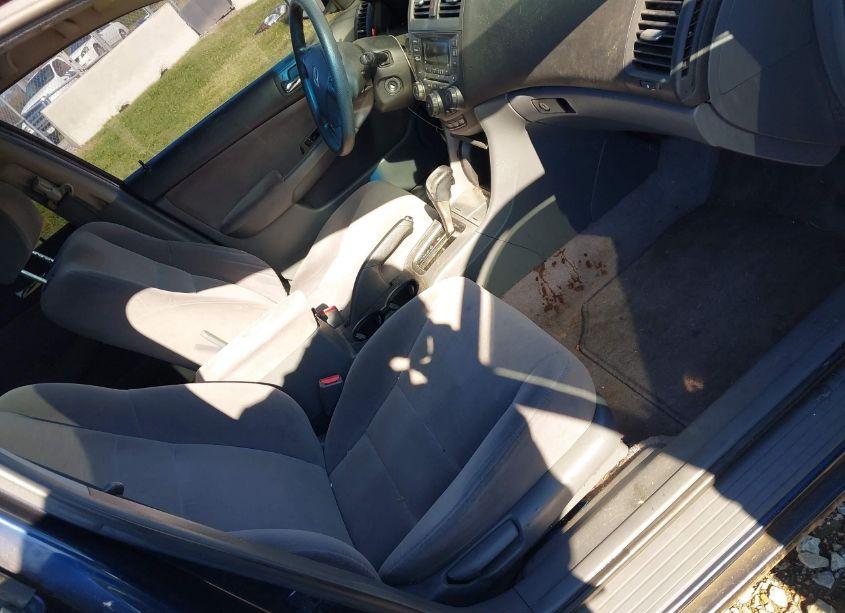 Photo 5 of 2006 Honda Accord 2.4 EX (VIN JHMCM56796C008235)