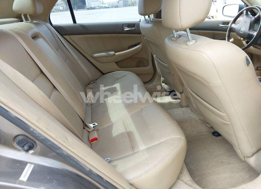 Photo 8 of 2006 Honda Accord 2.4 EX (VIN JHMCM56806C002669)