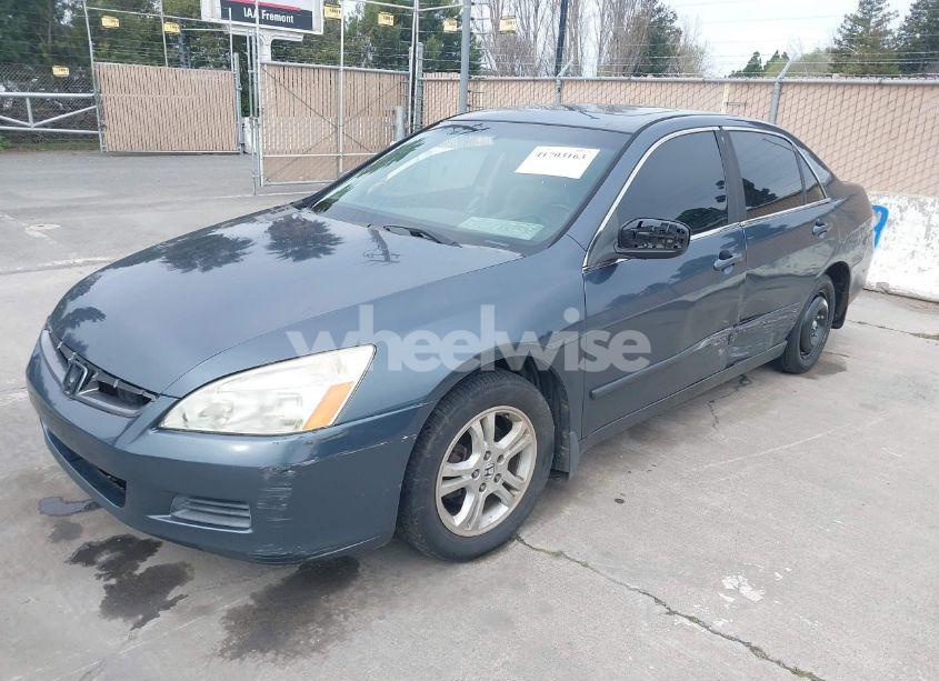 Photo 2 of 2006 Honda Accord 2.4 EX (VIN JHMCM56826C004066)