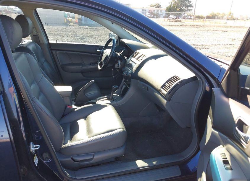 Photo 5 of 2007 Honda Accord 2.4 EX (VIN JHMCM56827C004201)