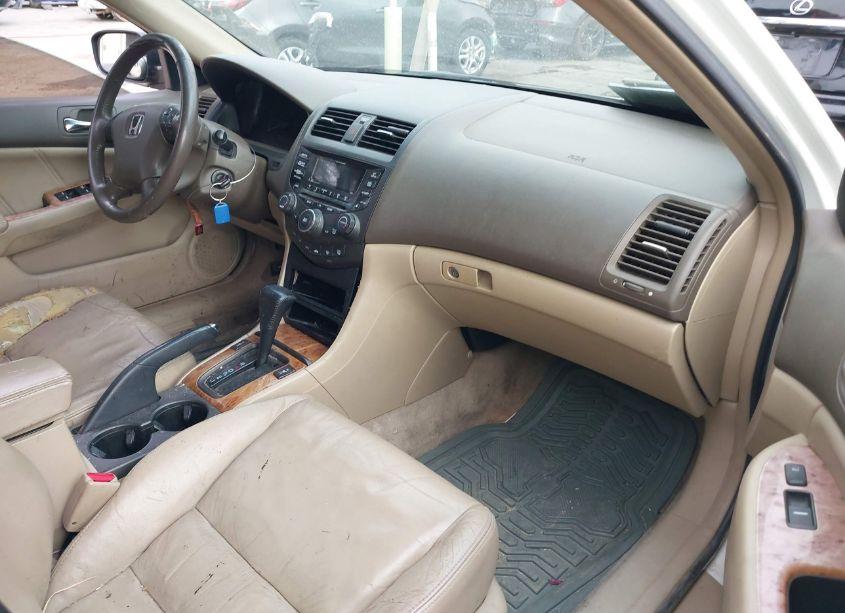Photo 5 of 2004 Honda Accord 2.4 EX (VIN JHMCM56854C003281)