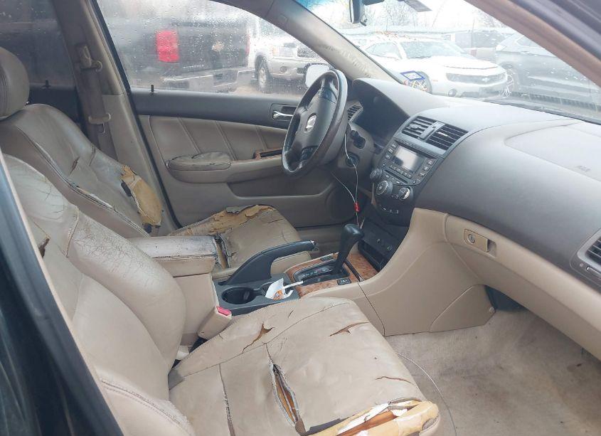 Photo 5 of 2004 Honda Accord 2.4 EX (VIN JHMCM56874C032636)