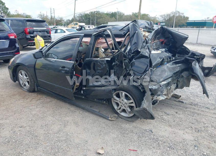 Photo 3 of 2006 Honda Accord 2.4 EX (VIN JHMCM56876C003463)