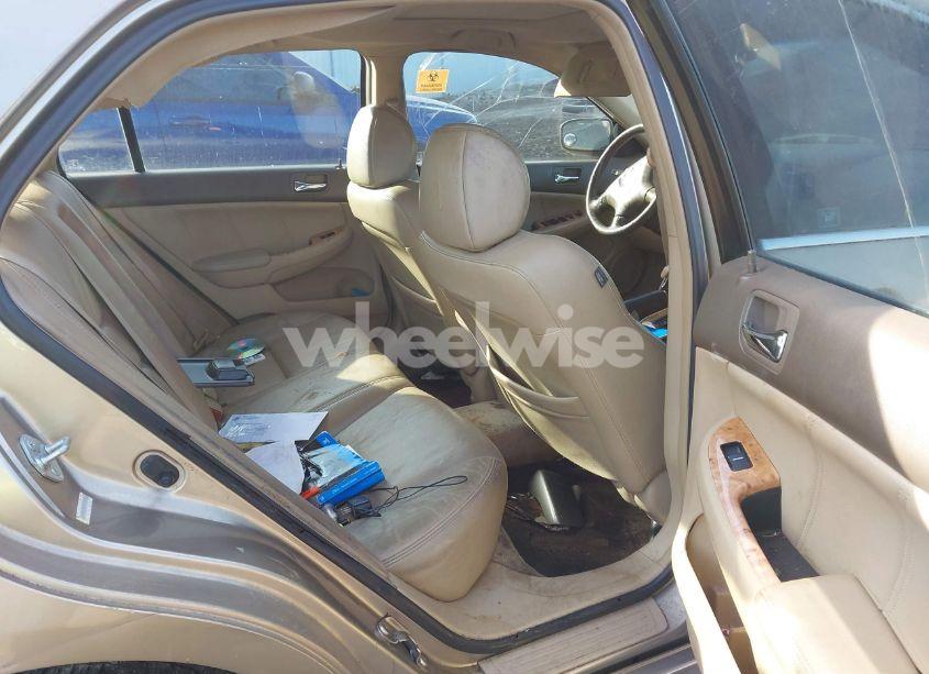 Photo 8 of 2004 Honda Accord 2.4 EX (VIN JHMCM56884C007695)