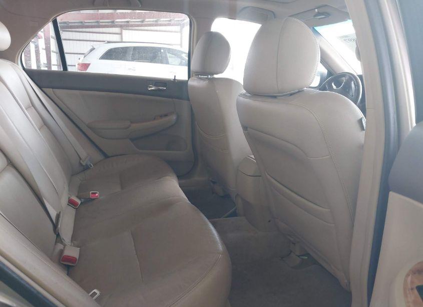 Photo 8 of 2004 Honda Accord 2.4 EX (VIN JHMCM56894C011951)