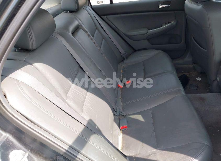 Photo 8 of 2004 Honda Accord 2.4 EX (VIN JHMCM568X4C010047)