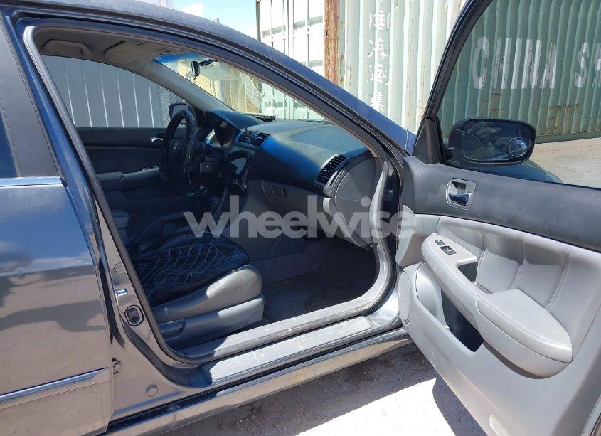 Photo 5 of 2005 Honda Accord HYBRID IMA (VIN JHMCN36445C006110)