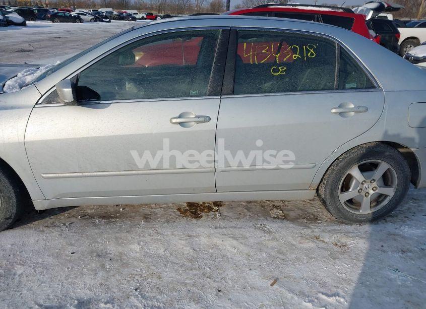 Photo 15 of 2005 Honda Accord HYBRID IMA (VIN JHMCN36475C010653)