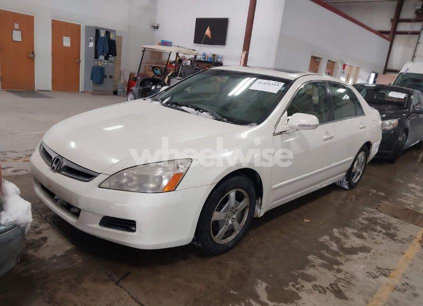 Photo 2 of 2006 Honda Accord HYBRID (VIN JHMCN36566C002442)