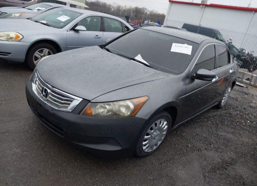 Photo 2 of 2008 Honda Accord 2.4 LX (VIN JHMCP26308C074355)