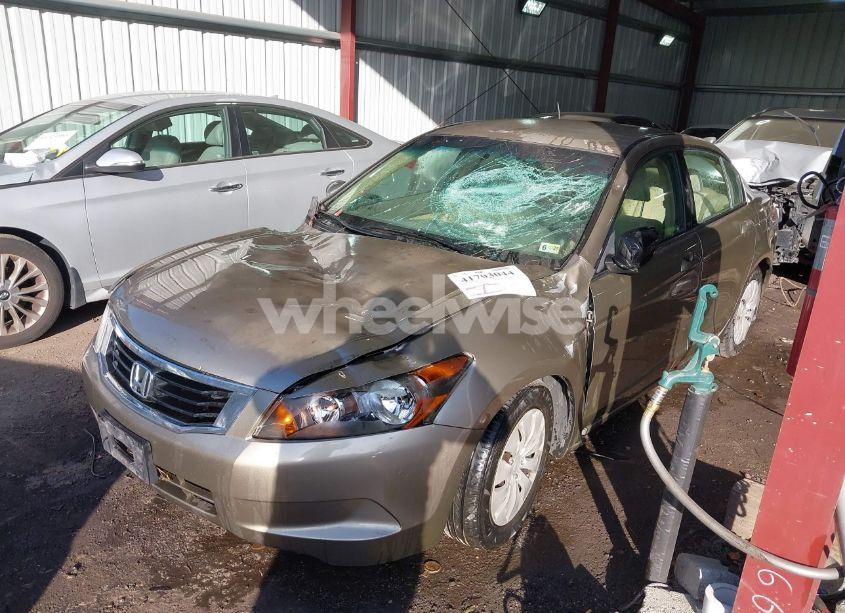 Photo 2 of 2009 Honda Accord 2.4 LX (VIN JHMCP26309C012696)