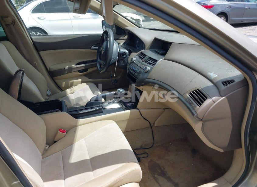 Photo 5 of 2008 Honda Accord 2.4 LX (VIN JHMCP26318C025410)