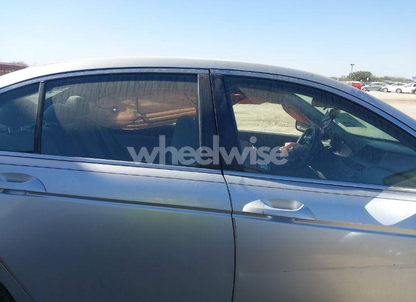 Photo 14 of 2008 Honda Accord 2.4 LX (VIN JHMCP26328C031393)