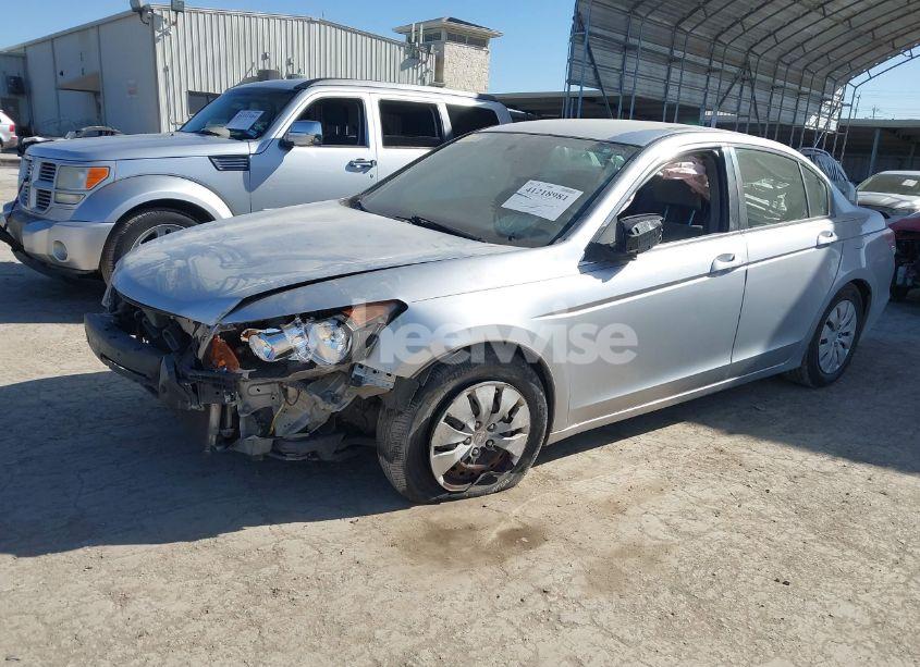 Photo 2 of 2008 Honda Accord 2.4 LX (VIN JHMCP26328C031393)