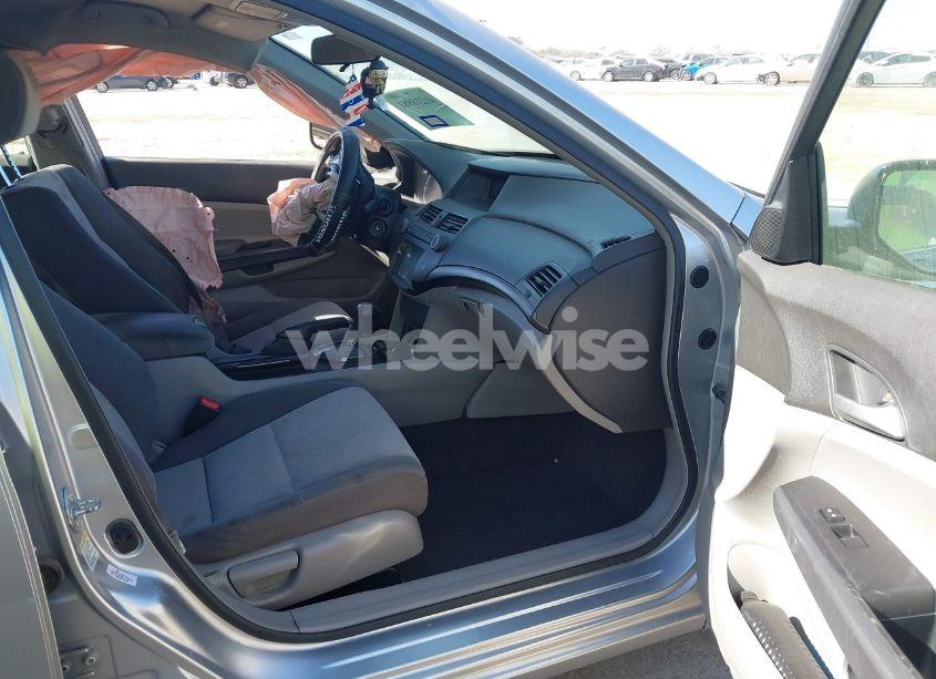 Photo 5 of 2008 Honda Accord 2.4 LX (VIN JHMCP26328C031393)