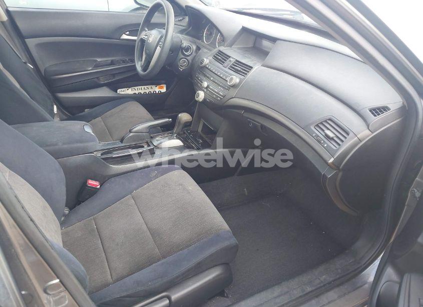 Photo 5 of 2008 Honda Accord 2.4 LX (VIN JHMCP26328C036268)