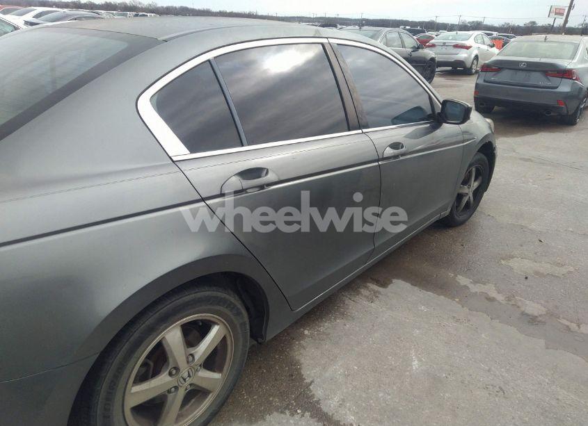 Photo 4 of 2008 Honda Accord 2.4 LX (VIN JHMCP26328C055709)