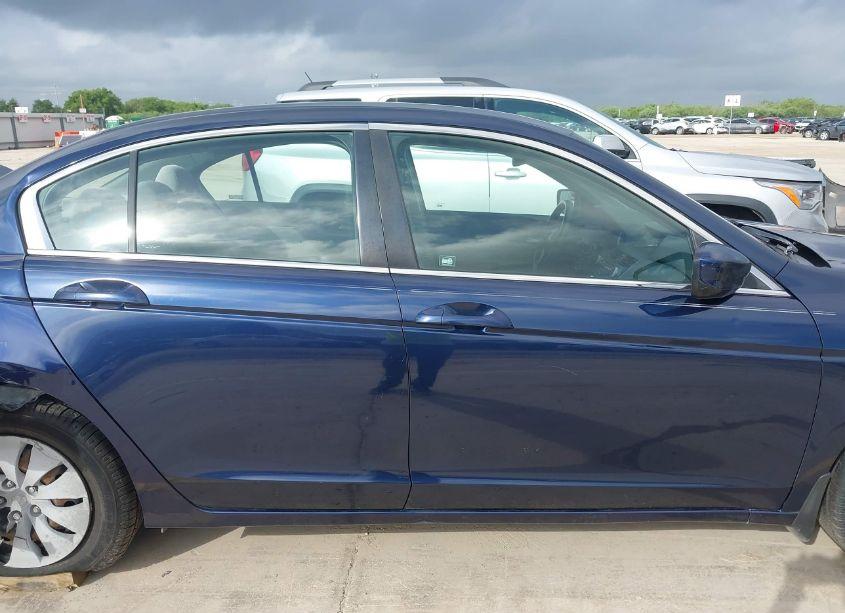 Photo 13 of 2008 Honda Accord 2.4 LX (VIN JHMCP26328C073109)