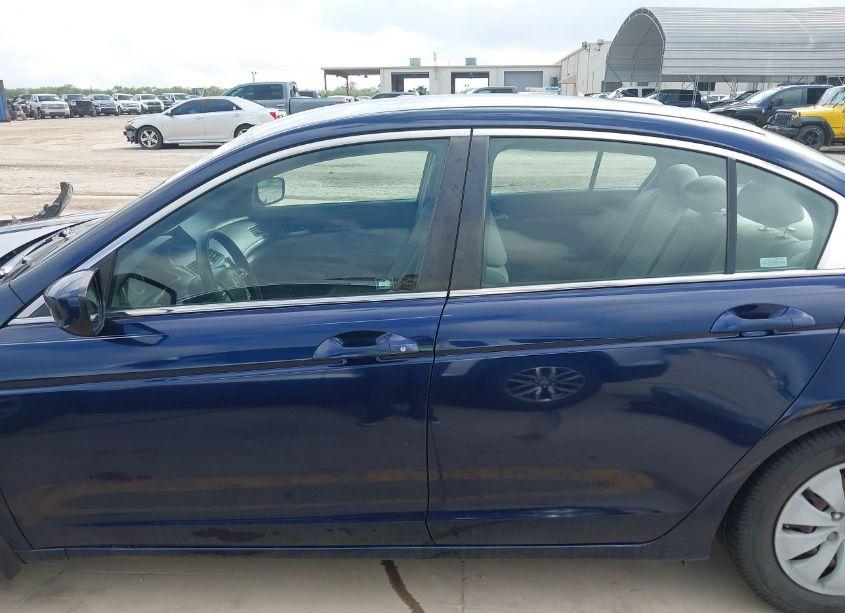 Photo 14 of 2008 Honda Accord 2.4 LX (VIN JHMCP26328C073109)