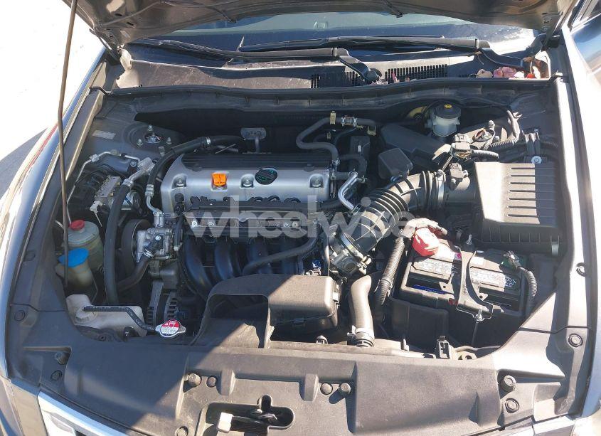 Photo 10 of 2008 Honda Accord 2.4 LX (VIN JHMCP26338C024338)