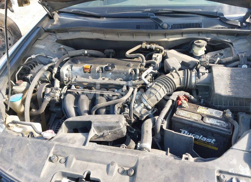 Photo 10 of 2009 Honda Accord 2.4 LX (VIN JHMCP26349C005041)