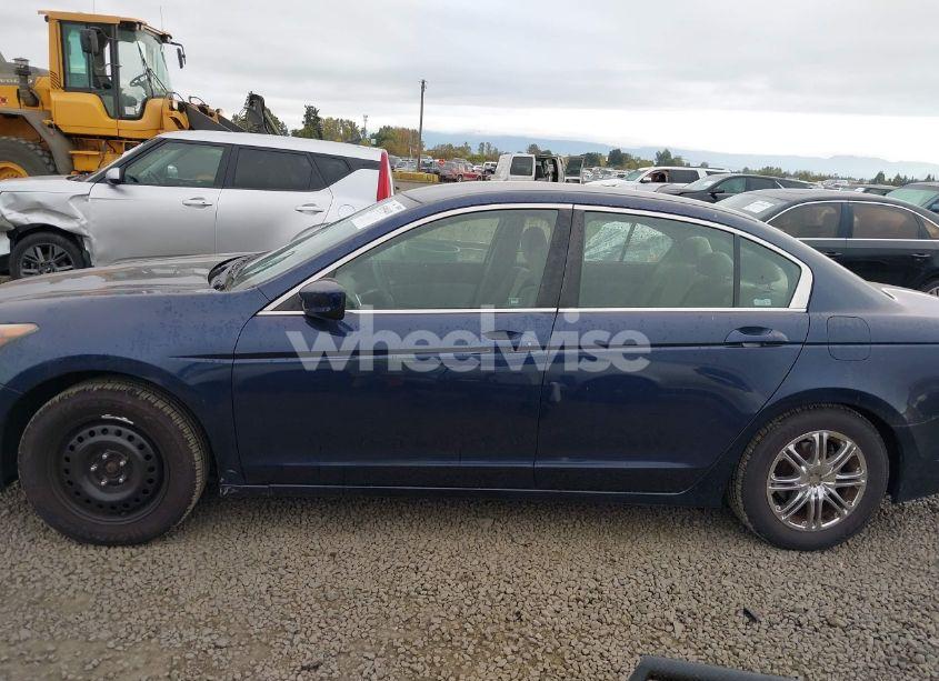 Photo 14 of 2008 Honda Accord 2.4 LX (VIN JHMCP26358C008741)