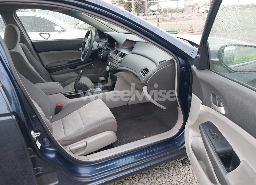 Photo 5 of 2008 Honda Accord 2.4 LX (VIN JHMCP26358C008741)