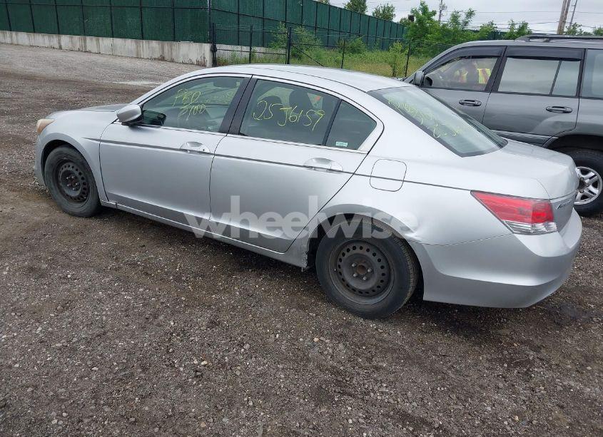 Photo 3 of 2008 Honda Accord 2.4 LX (VIN JHMCP26358C031260)