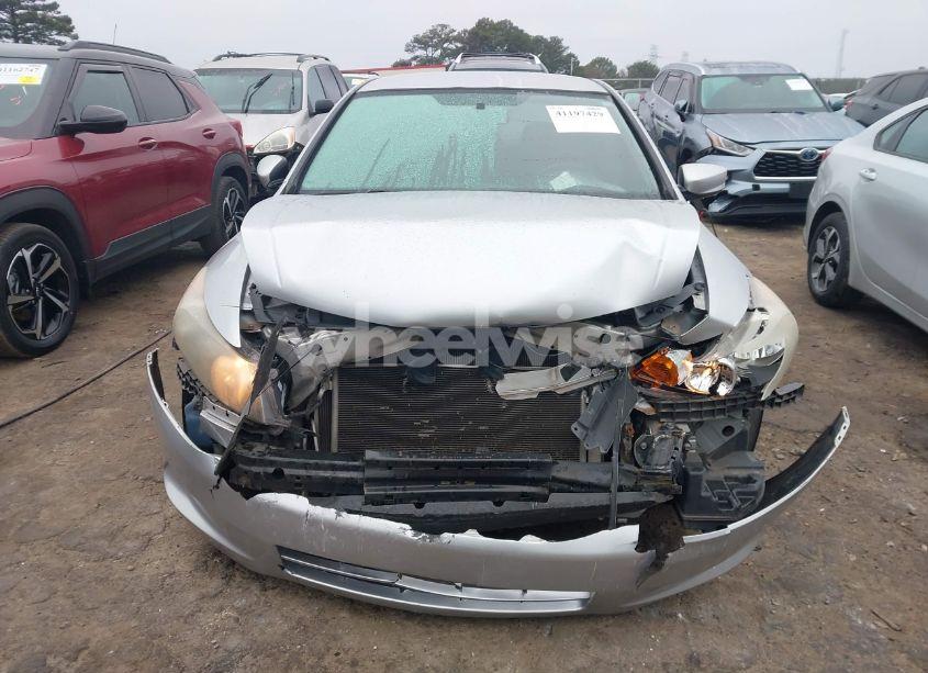 Photo 12 of 2008 Honda Accord 2.4 LX (VIN JHMCP26388C020043)