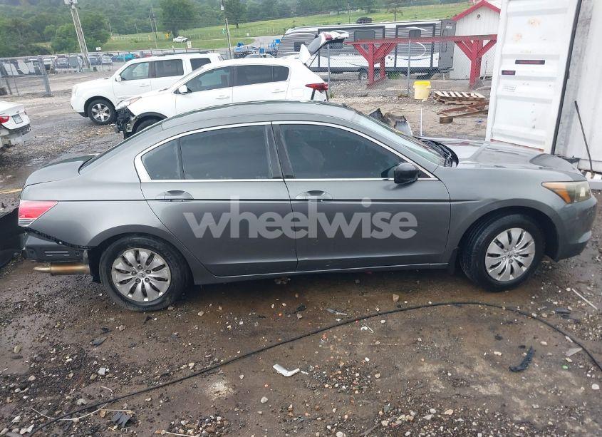 Photo 13 of 2008 Honda Accord 2.4 LX (VIN JHMCP26388C071672)